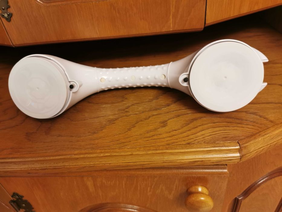 Uchwyt  na przyssawki  ze wskażnikiem  wanna prysznic