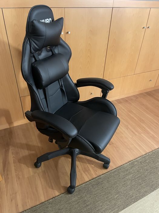 Cadeira Gaming KUBO Preta (Até 130 kg - Elevador a Gás Classe 3)