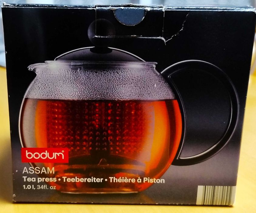 Dzbanek z zaparzaczem do herbaty Bodum Assam