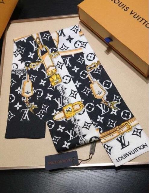 Lenços Louis Vuitton