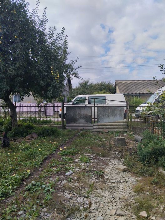 Продається будинок за 10 км від Тернополя в с. Буцнів