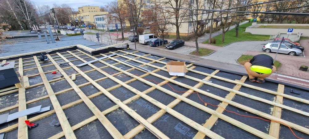 Tanio dachy wolne termini