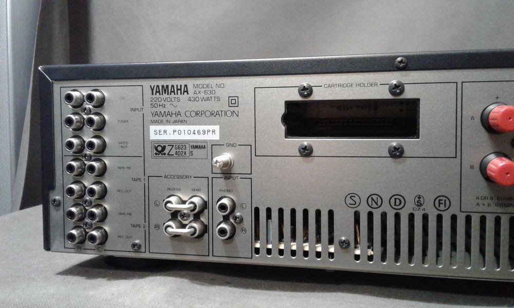 YAMAHA AX-630, wzmacniacz stereo