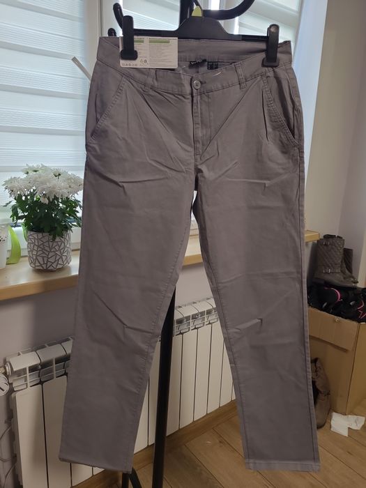 Spodnie męskie 48