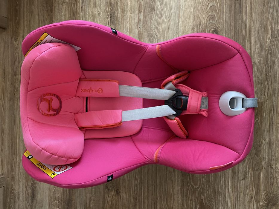 Cybex Sirona M2 w komplecie z bazą Cybex M