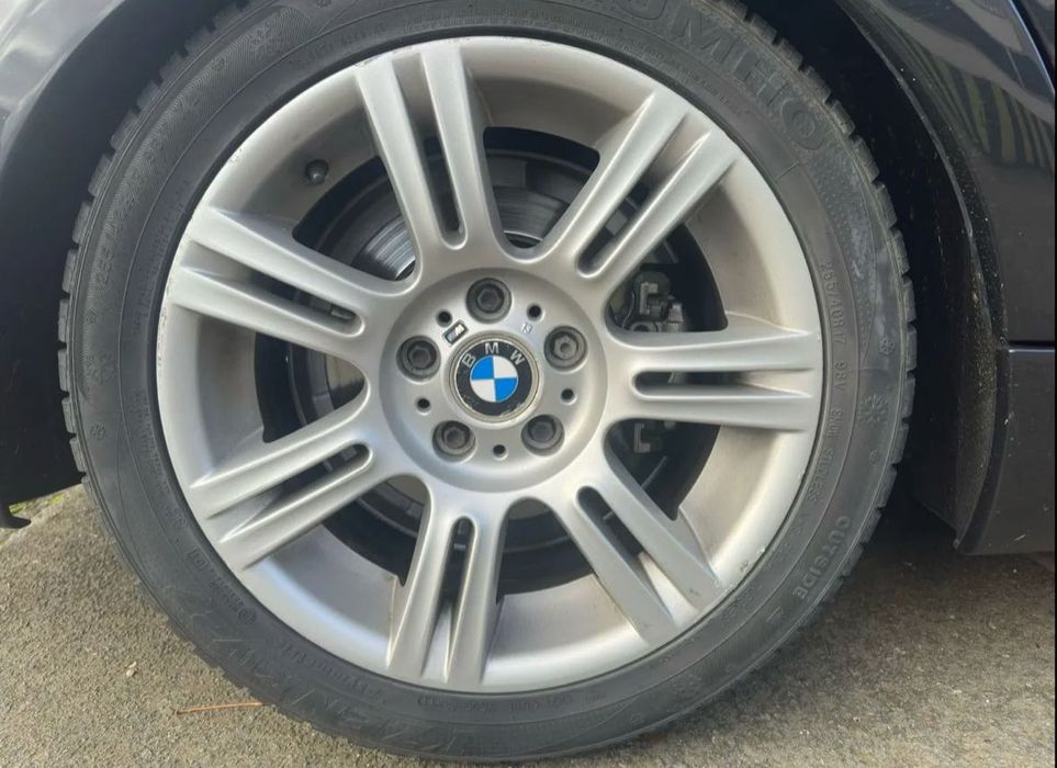 Jantes 17” BMW originais + alargadores. Aceito propostas