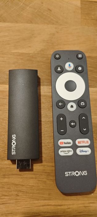 Strong SRT41 4K Streaming TV Stick – Google TV (Como Novo)