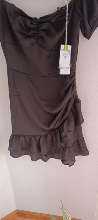 Vestido Guess - novo com etiqueta Tam.S