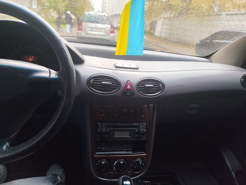 Авто Мерседес А170