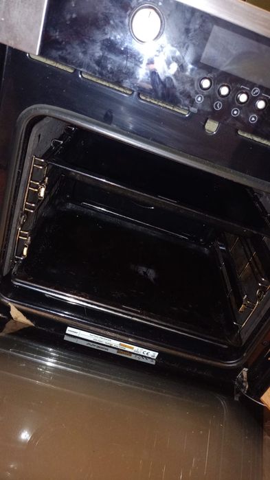 Płyta gazowa razem z Piekarnikiem elektrycznym