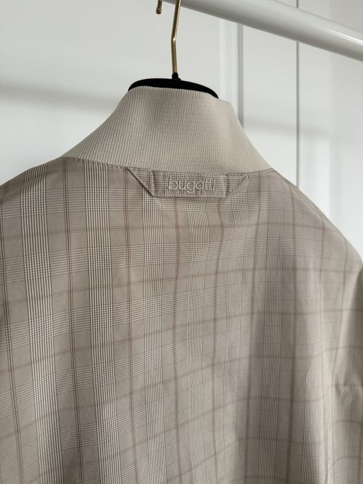 Kurtka cienka firmy Bugatti