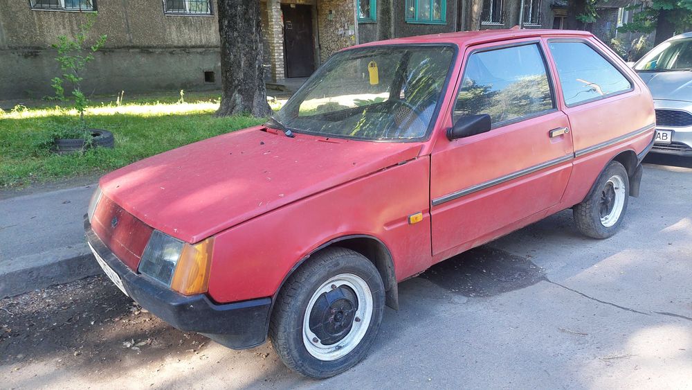 Продам таврию на полном ходу