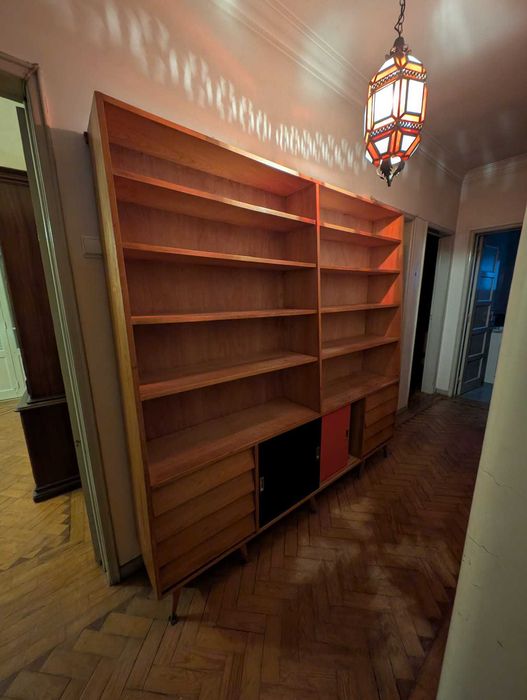 Estante de livros