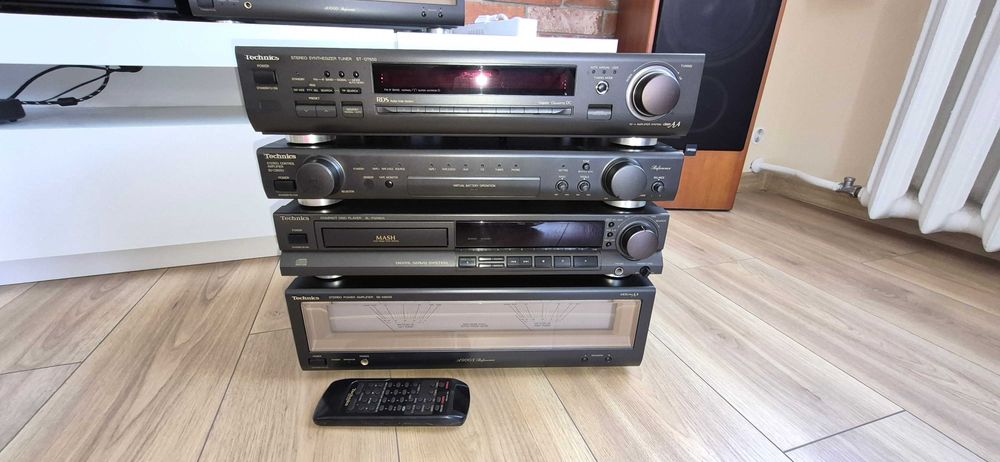 Wieża Technics Przedwzmacniacz SU-C800U + Końcówka mocy SE-A900S +Tuner+ CD Pilot