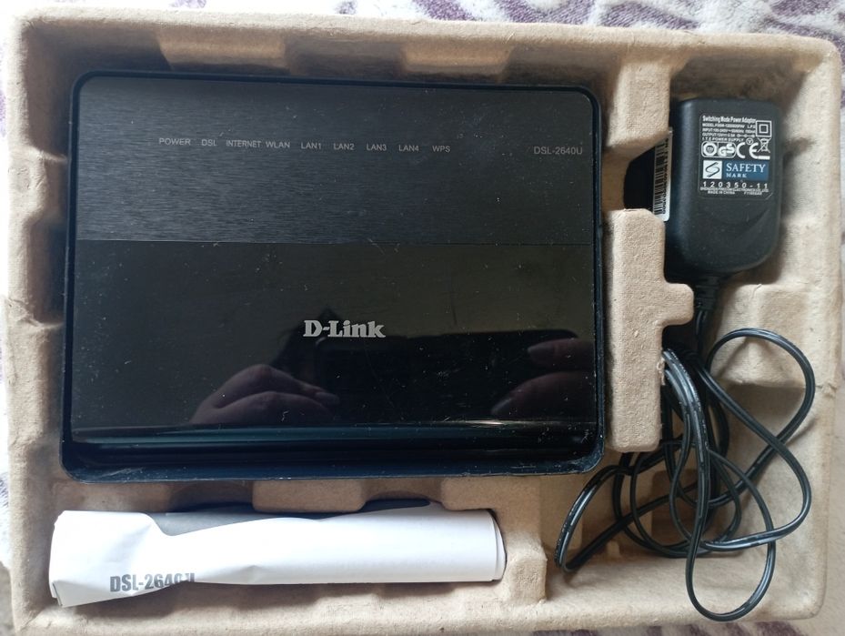 Роутер D-Link DSL-2640U