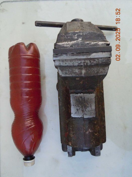 Imadło stołowe ślusarskie 125 mm rozwarcie 135 mm polskie Bison