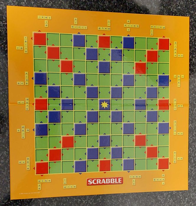 Jogo Tabuleiro Scrabble Júnior Mattel