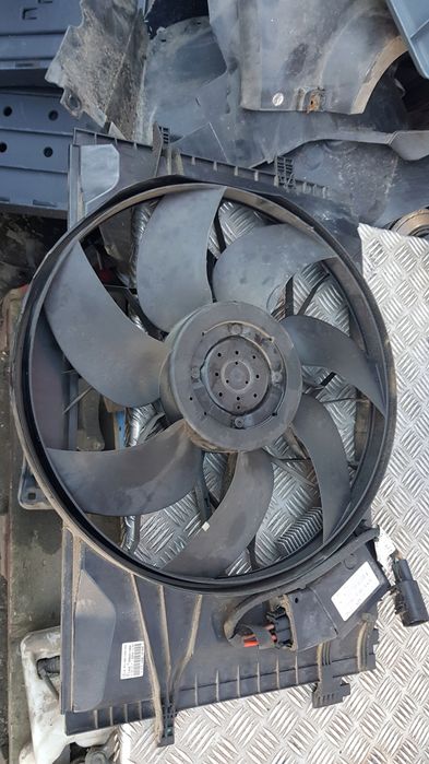 Mercedes W203 2.2CDI Wentylator chłodnicy 600W