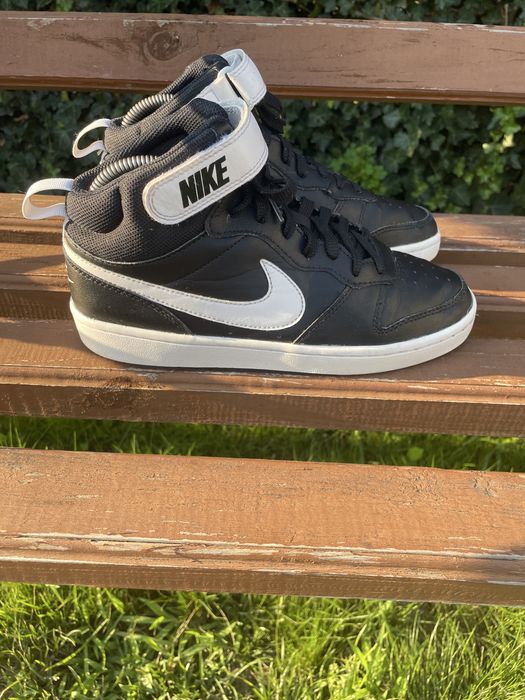 Nike. Високі шкіряні кросівки кеди . Осінь демісезон.