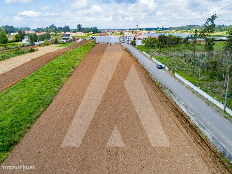 Terreno plano para construção - Junto acessos A29 e Santa Maria da ...