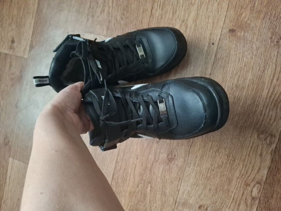 Зимові ботінки Nike