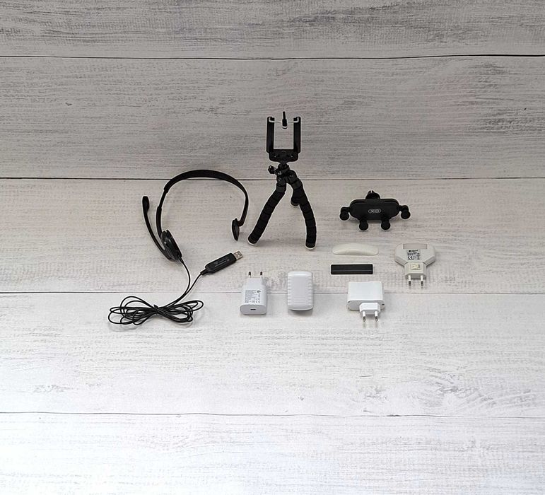 Kabel Słuchawki z mikrofonem Ładowarka USB Statyw Uchwyt Zestaw 9 el