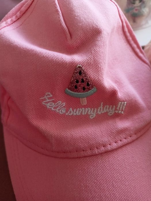 Czapeczka z daszkiem 3szt. Hm