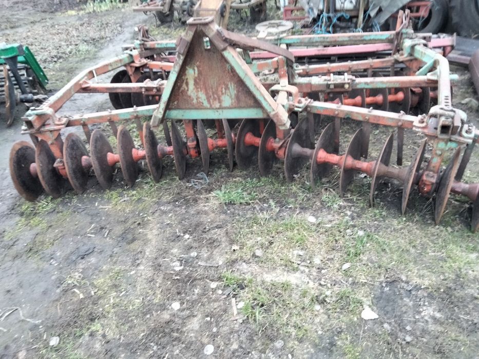 Дискова борона ,лущильник.