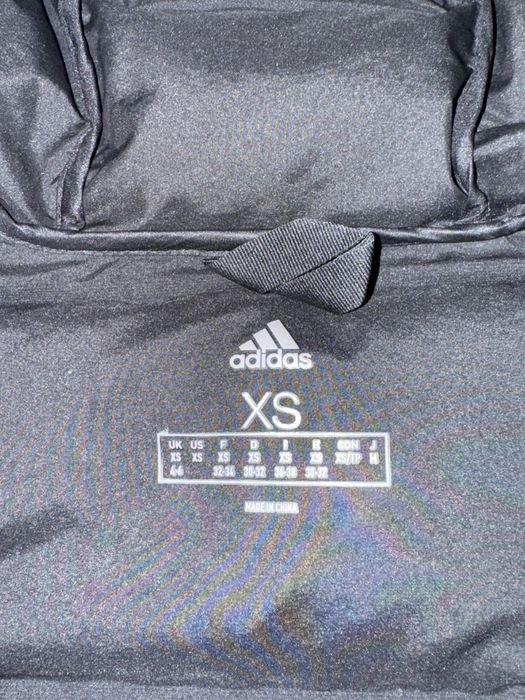 Пуховик adidas helionic оригинал размер XS