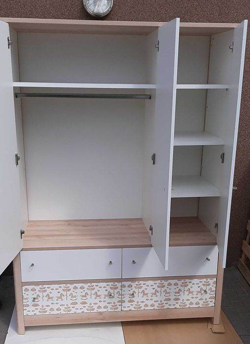 szafa jonas 3d4s 145 cm