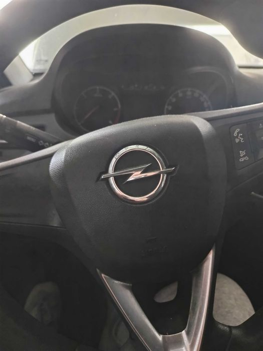 Opel Corsa Van 1.3 CDTI 2015 para pecas ou reparacao