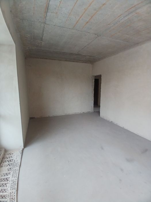 Продам 2к квартиру Івасюка Бк Вамбуд