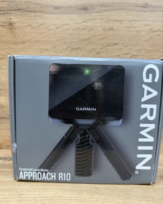 Garmin Approach R10 - портативний гольф-симулятор (новий)