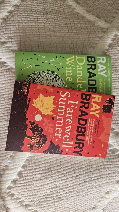 Комплект книг Ray Bradbury Dandelion Wine & Farewell Summer англійською мовою