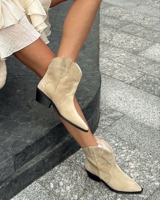 Жіночі казаки замшеві 38-24.5 см