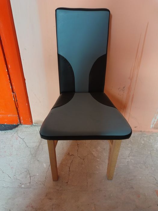 Krzesło z Eco skóry