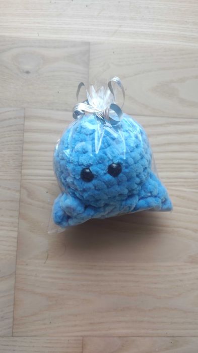 Maskotka szydełkowa ośmiorniczka handmade