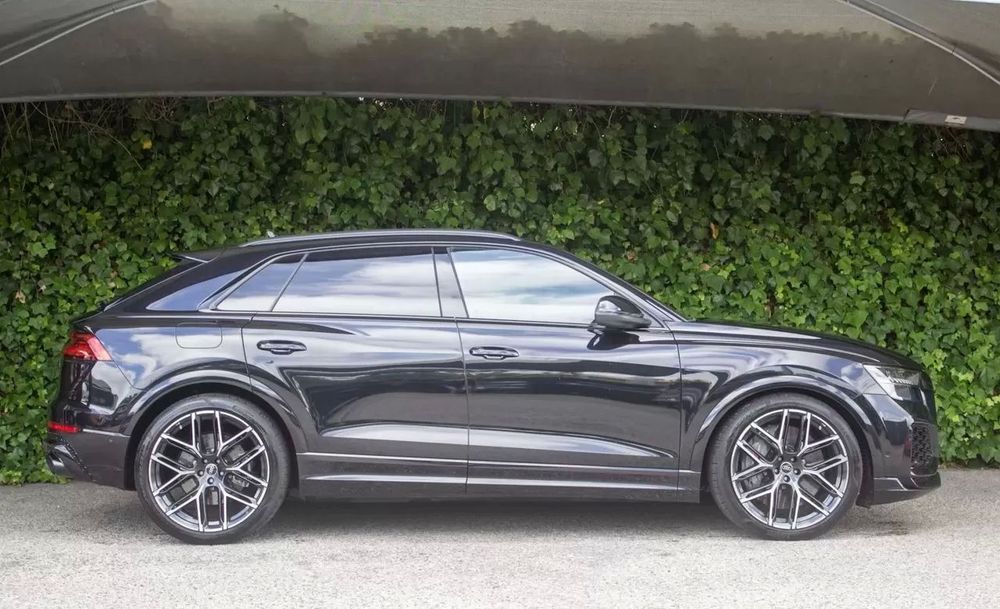 Audi RS Q8 4.0 TFSI quattro Tiptronic