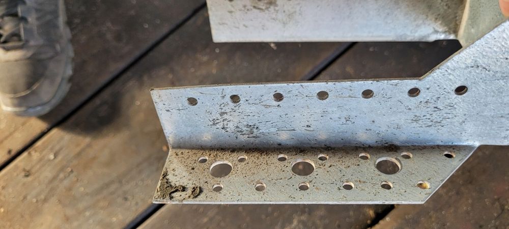 Wieszak belki WB 24 100 ×140×80×2