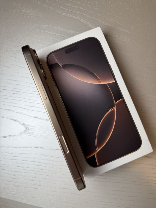 Apple iPhone 16 Pro Max 512 GB • Ідеальний стан