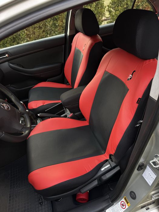 Pokrowce komplet Toyota Avensis