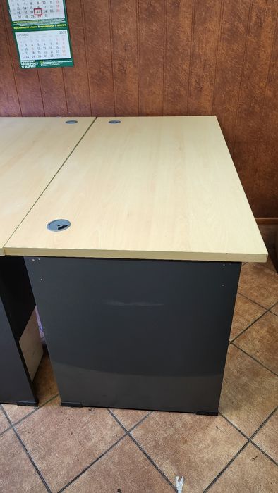 Biurko do biura domu