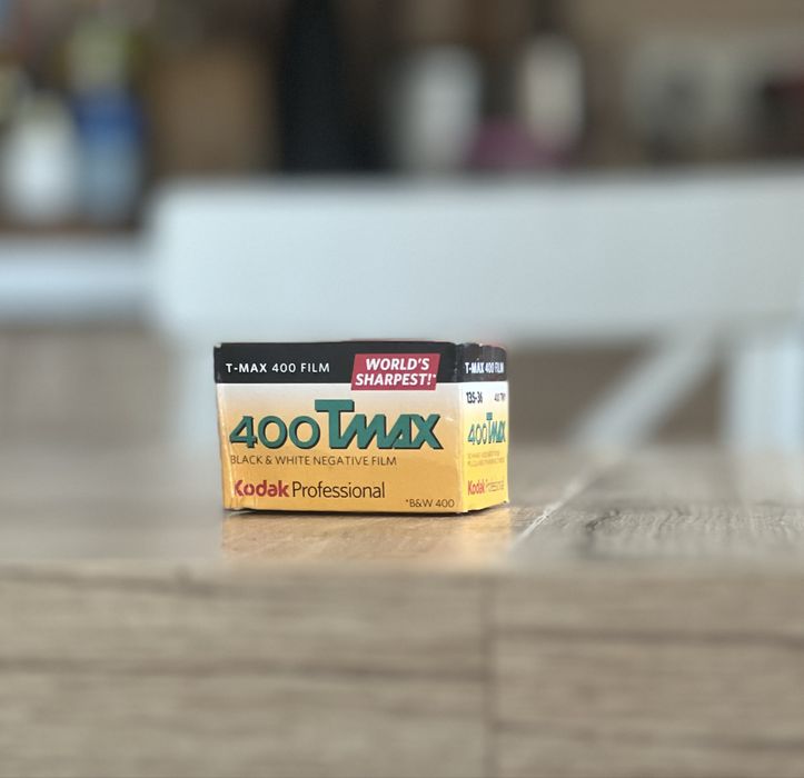 400Tmax Плівка для фото 35мм ЧБ протермінована