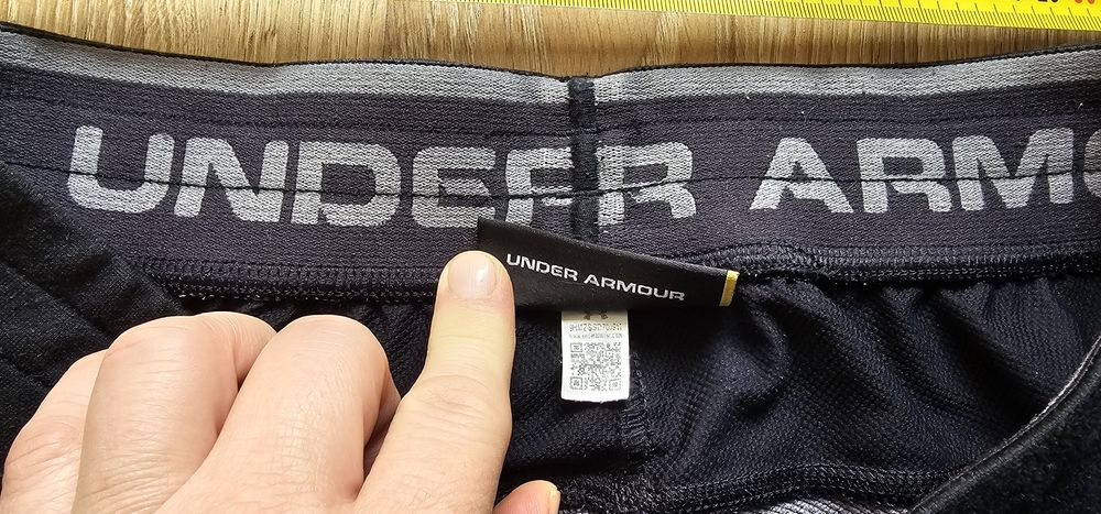 Under Armour spodnie treningowe dresowe męskie rozmiar M