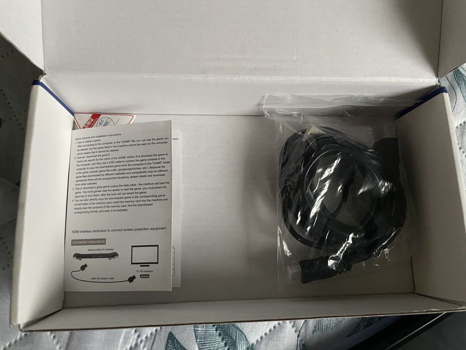 Cosole portatil de jogos retro.