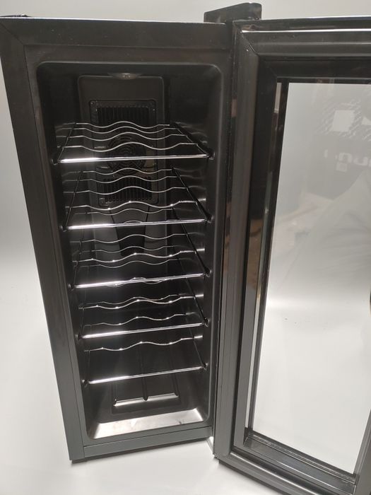 Винний холодильник Klarstein Vinamora