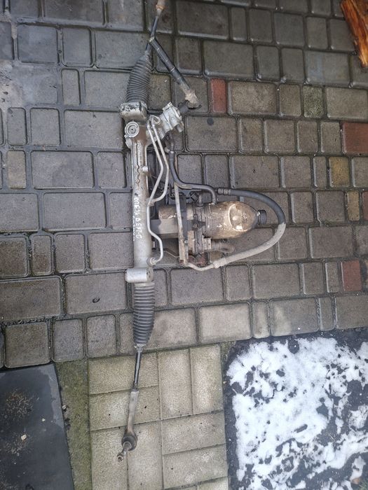 Рейка рульова TRW 0250080082101 Opel Vectra C Signum