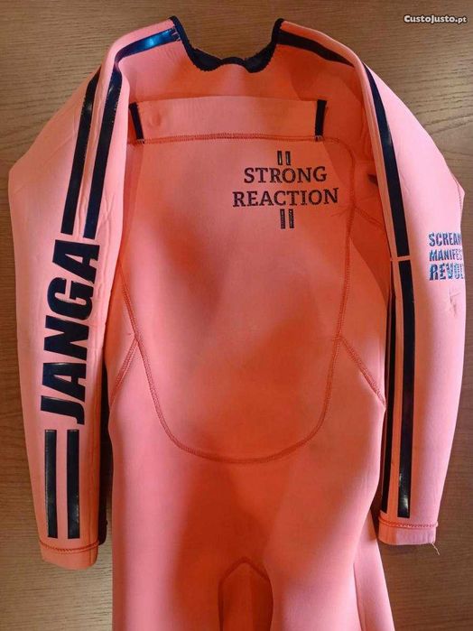 Fato JANGA - strong reaction