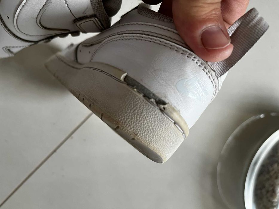 Sneakersy dziecięce Nike 34 białe