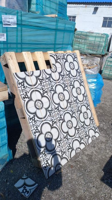 Керамогранитная  плитка